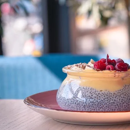 Urbannest Aerodrom Modern 1br With Workspace And Free Parking Skopje