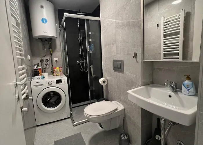 Urbannest Aerodrom Modern 1br With Workspace And Free Parking * Skopje