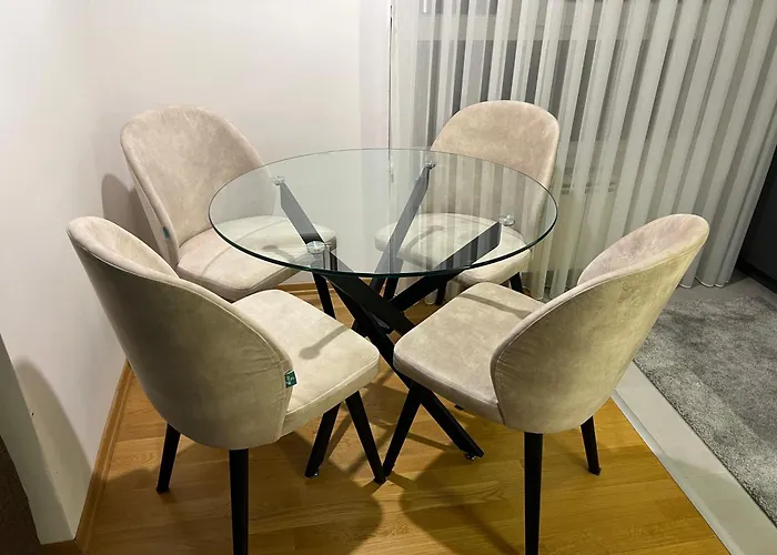 Urbannest Aerodrom Modern 1br With Workspace And Free Parking *